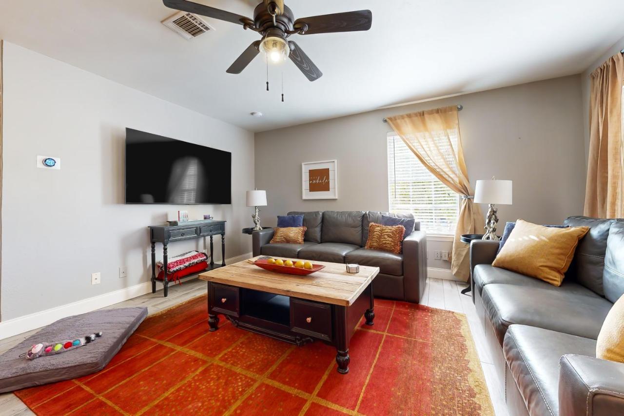 Meadow Creek Cottage Wimberley Extérieur photo